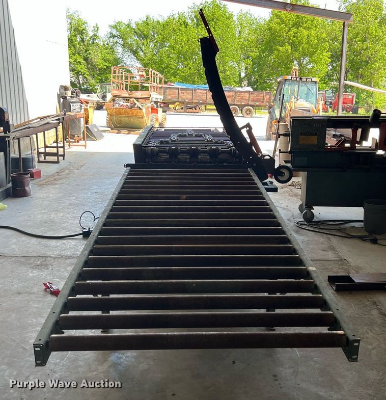 image for item LG9124 Masterson  cold form ribbed panel roll former