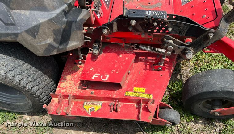 image for item LG9132 Gravely Pro Turn 260  ZTR lawn mower