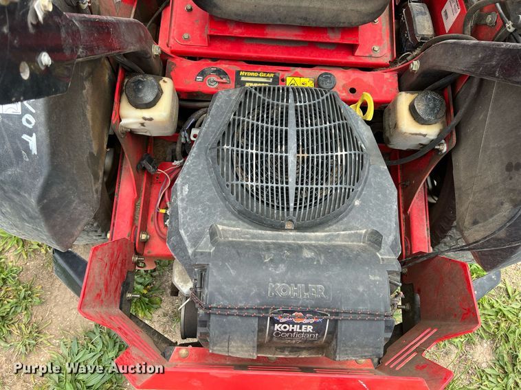 image for item LG9132 Gravely Pro Turn 260  ZTR lawn mower