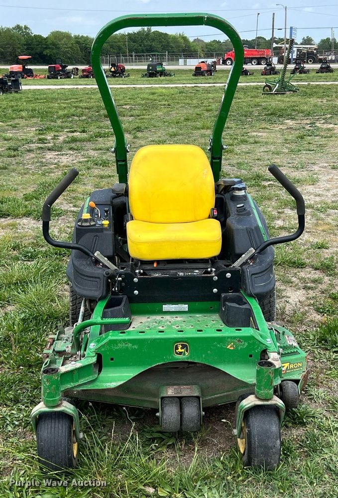 image for item LG9134 John Deere Z920M  ZTR lawn mower
