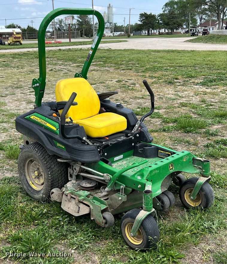 image for item LG9134 John Deere Z920M  ZTR lawn mower