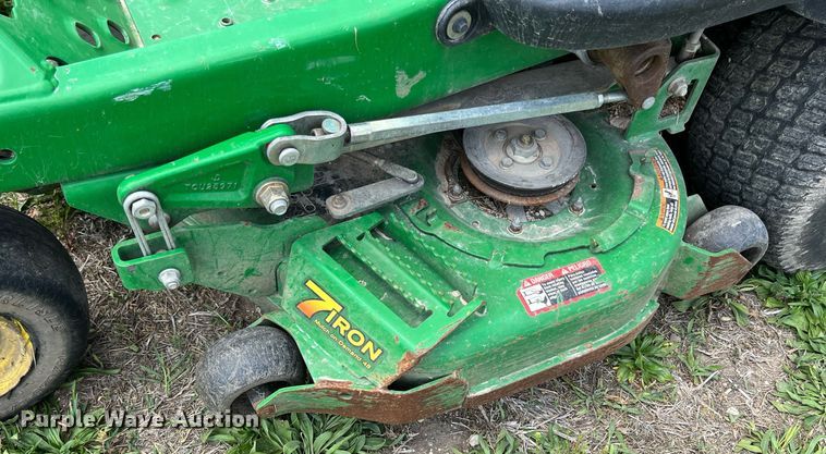 image for item LG9134 John Deere Z920M  ZTR lawn mower
