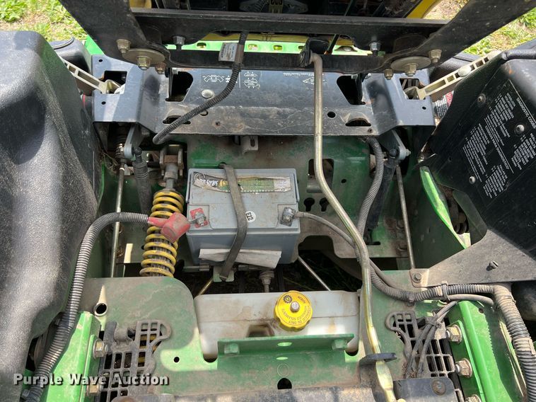 image for item LG9134 John Deere Z920M  ZTR lawn mower