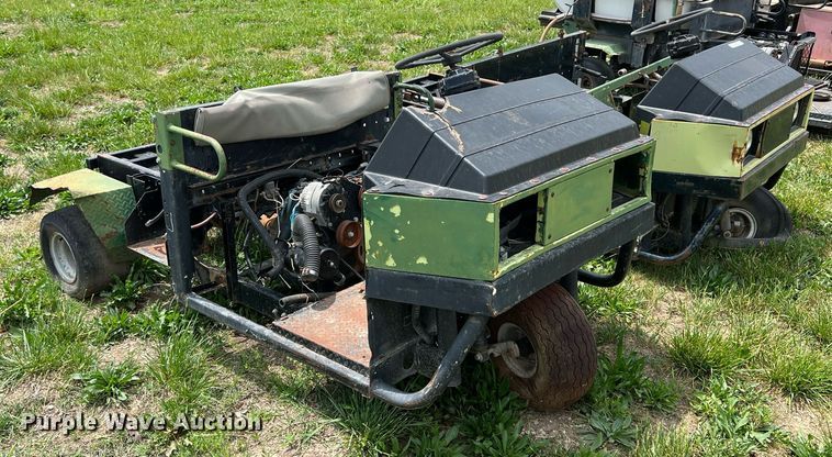 image for item LG9137 (2) Cushman golf carts