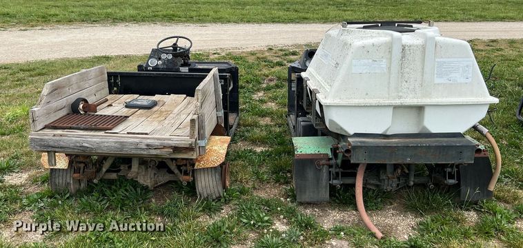 image for item LG9138 (2) Cushman golf carts