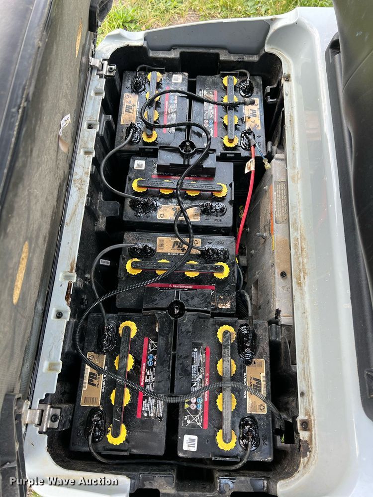 image for item LG9139 Club Car  golf cart