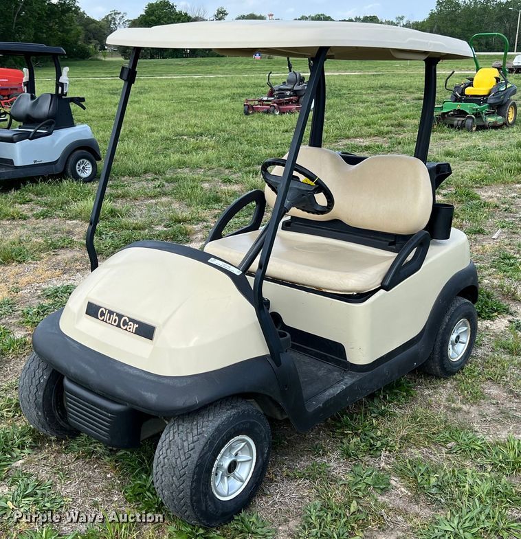 image for item LG9140 Club Car  golf cart