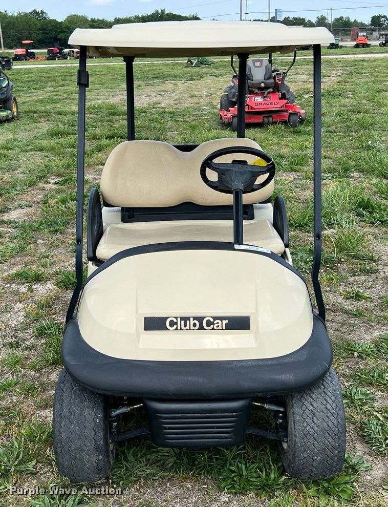 image for item LG9140 Club Car  golf cart