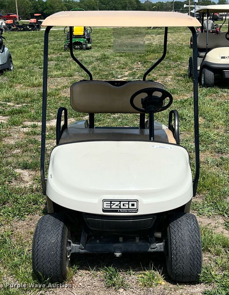 image for item LG9144 EZ GO TXT40  golf cart