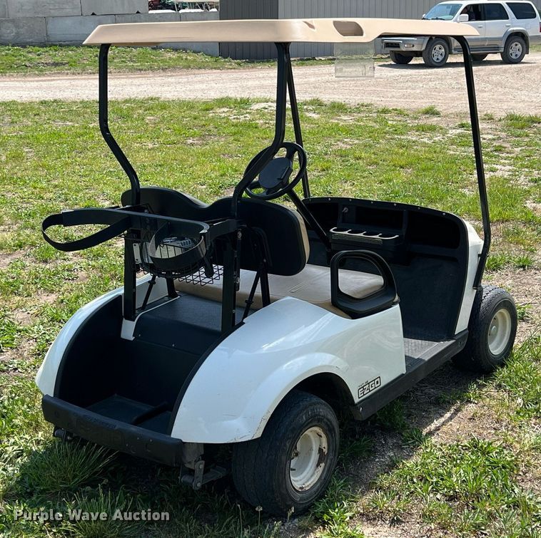 image for item LG9144 EZ GO TXT40  golf cart