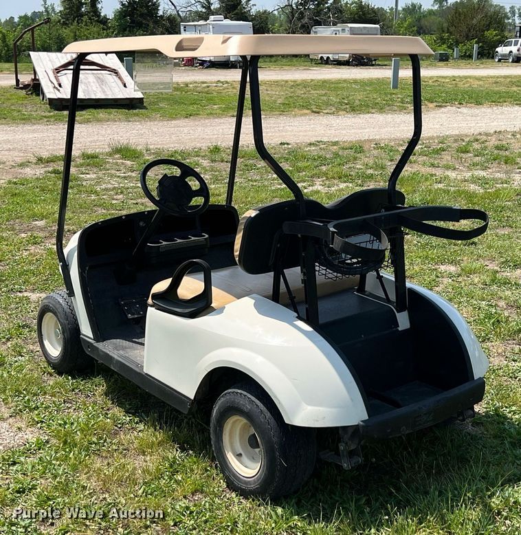 image for item LG9145 EZ GO TXT40  golf cart