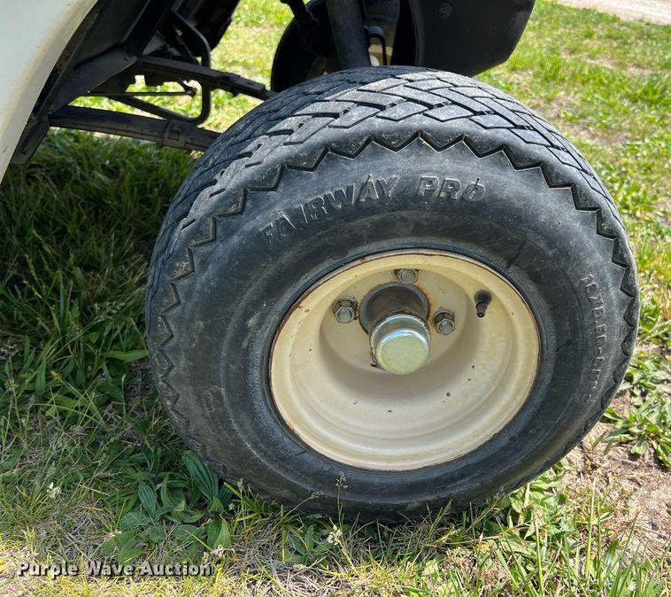 image for item LG9145 EZ GO TXT40  golf cart