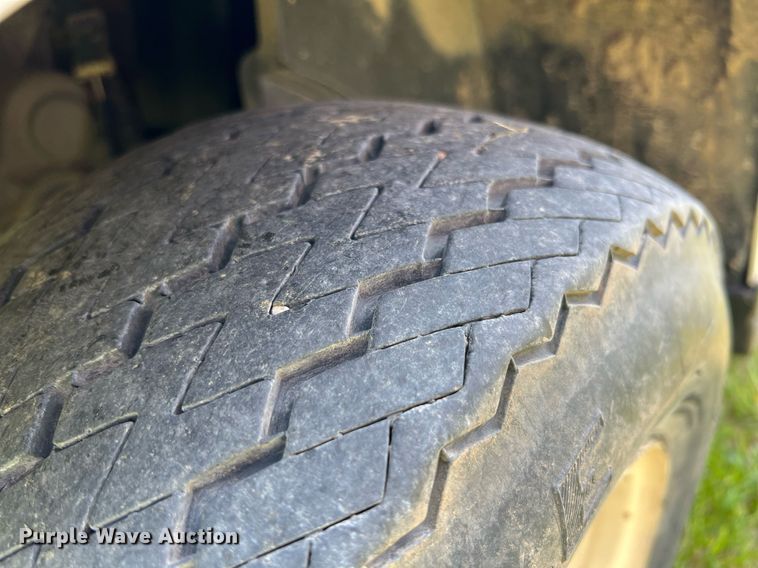 image for item LG9145 EZ GO TXT40  golf cart