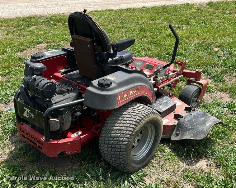 image for item LG9147 Land Pride Accu Z  ZTR lawn mower
