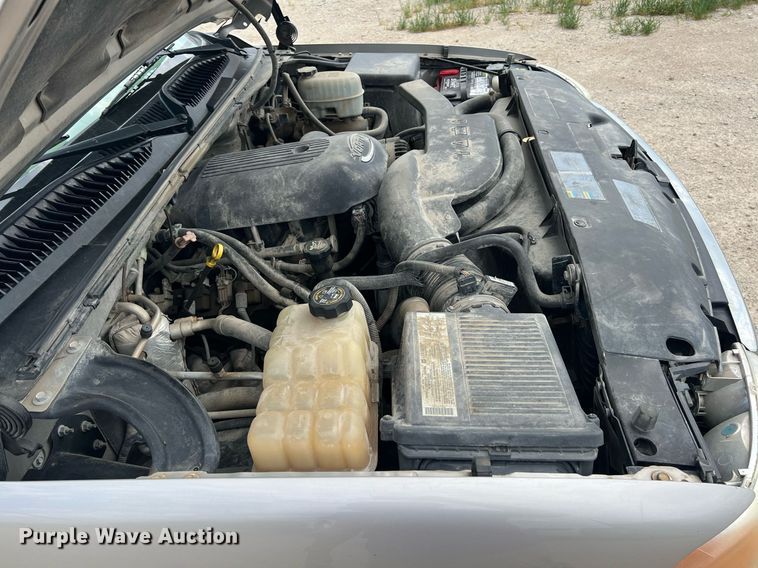 image for item LG9151 2004 GMC Yukon XL  SUV