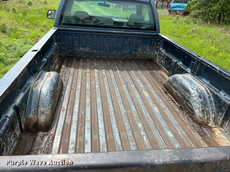 image for item LG9167 2006 Chevrolet Silverado 2500HD  pickup truck