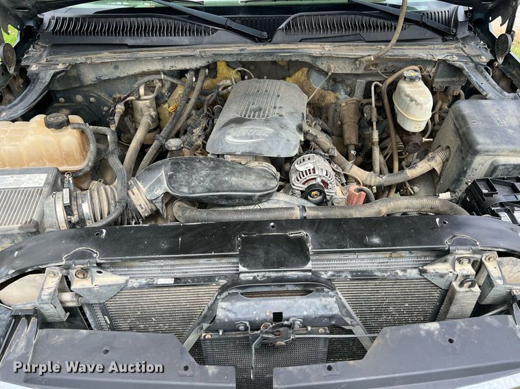 image for item LG9167 2006 Chevrolet Silverado 2500HD  pickup truck