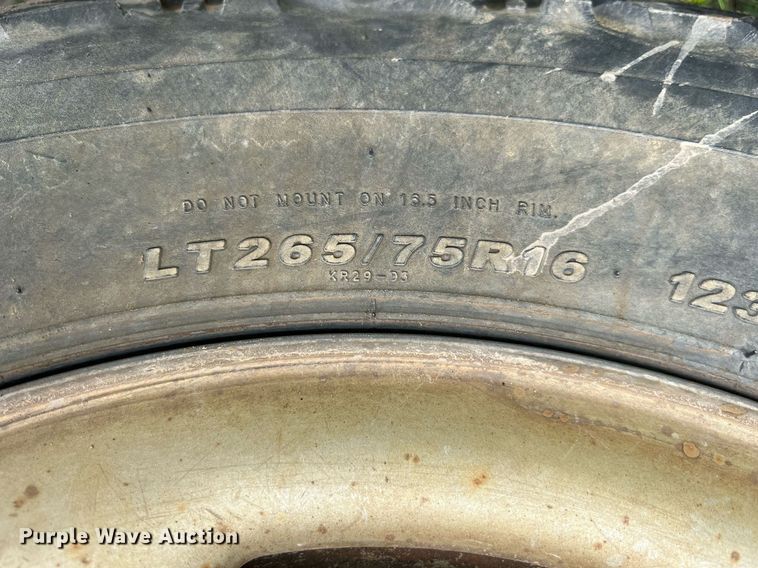 image for item LG9167 2006 Chevrolet Silverado 2500HD  pickup truck