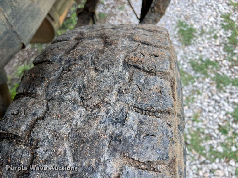 image for item LG9167 2006 Chevrolet Silverado 2500HD  pickup truck