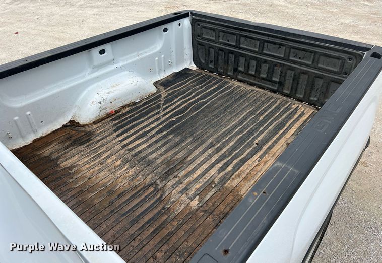 image for item LG9187 2017 GMC Sierra 1500  Double Cab pickup truck