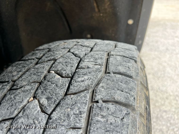 image for item LG9187 2017 GMC Sierra 1500  Double Cab pickup truck