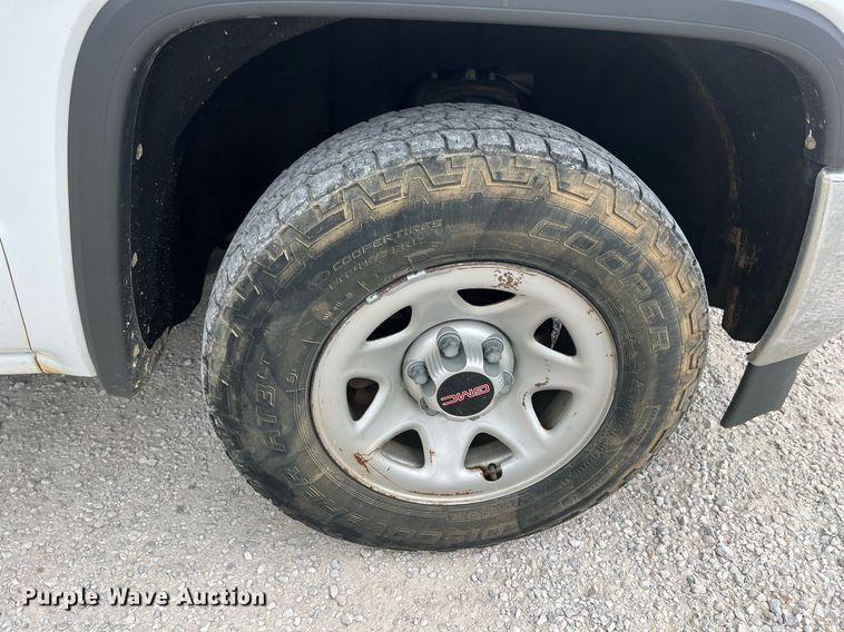 image for item LG9187 2017 GMC Sierra 1500  Double Cab pickup truck