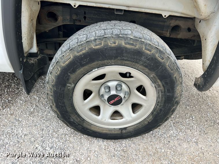 image for item LG9187 2017 GMC Sierra 1500  Double Cab pickup truck