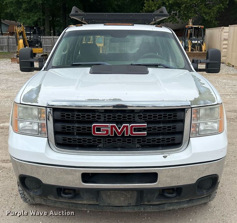 image for item LG9188 2012 GMC Sierra 2500HD  Crew Cab utility bed pickup truck