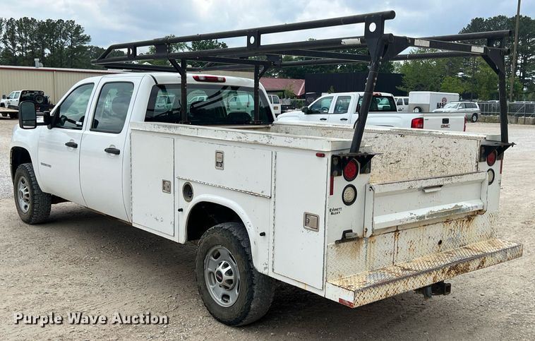 image for item LG9188 2012 GMC Sierra 2500HD  Crew Cab utility bed pickup truck