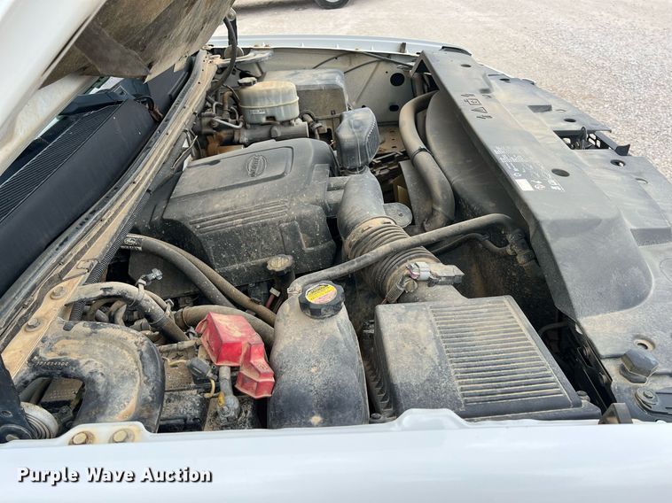 image for item LG9188 2012 GMC Sierra 2500HD  Crew Cab utility bed pickup truck