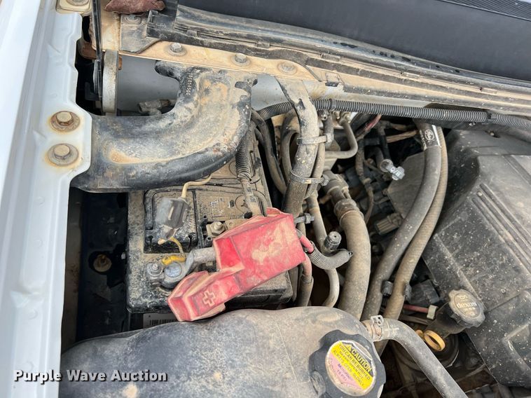 image for item LG9188 2012 GMC Sierra 2500HD  Crew Cab utility bed pickup truck