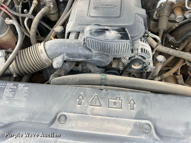 image for item LG9188 2012 GMC Sierra 2500HD  Crew Cab utility bed pickup truck