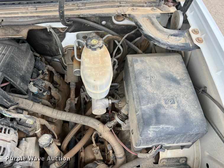 image for item LG9188 2012 GMC Sierra 2500HD  Crew Cab utility bed pickup truck