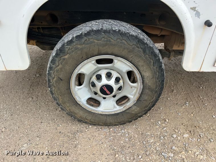 image for item LG9188 2012 GMC Sierra 2500HD  Crew Cab utility bed pickup truck