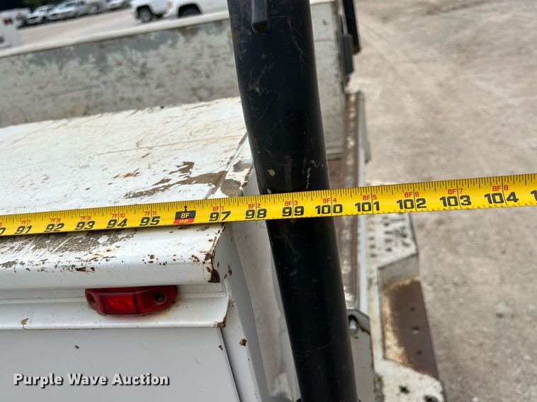 image for item LG9189 2011 Chevrolet Silverado 3500HD  Crew Cab utility bed pickup truck