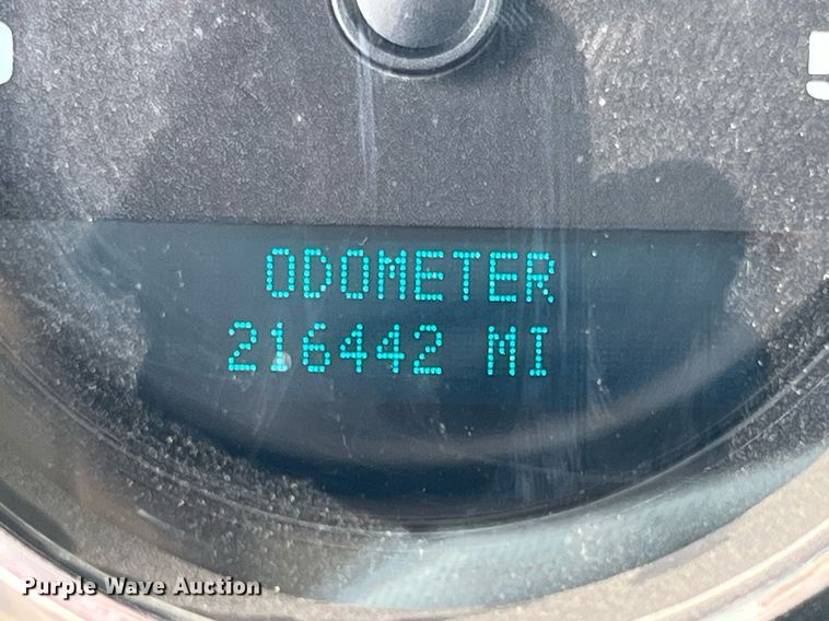 image for item LG9190 2008 Chevrolet Silverado 3500HD  Crew Cab utility bed pickup truck