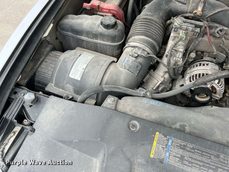 image for item LG9190 2008 Chevrolet Silverado 3500HD  Crew Cab utility bed pickup truck