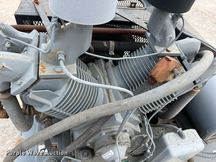 image for item LG9192 Gardner Denver  air compressor