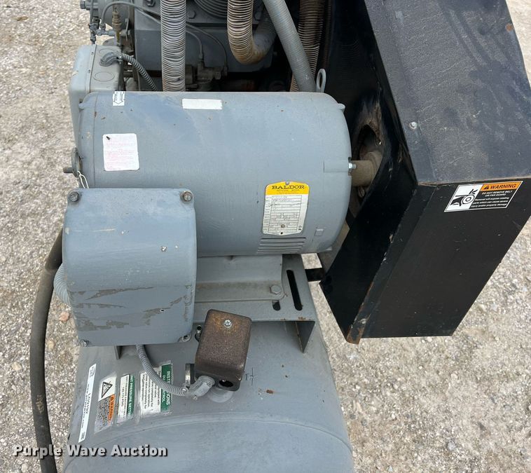 image for item LG9192 Gardner Denver  air compressor