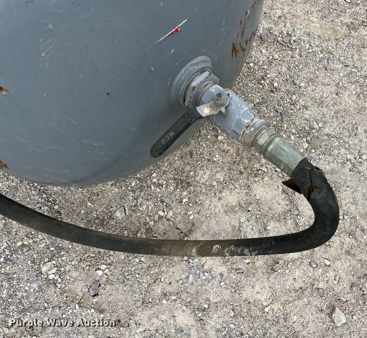 image for item LG9192 Gardner Denver  air compressor