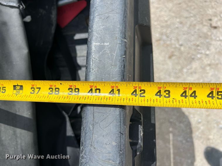 image for item LG9193 2011 Bobcat 3400XL  utility vehicle