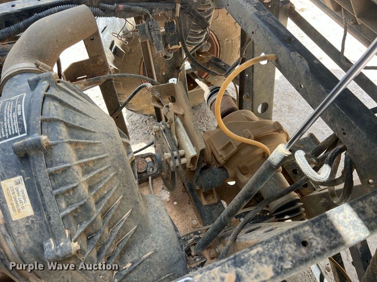 image for item LG9193 2011 Bobcat 3400XL  utility vehicle