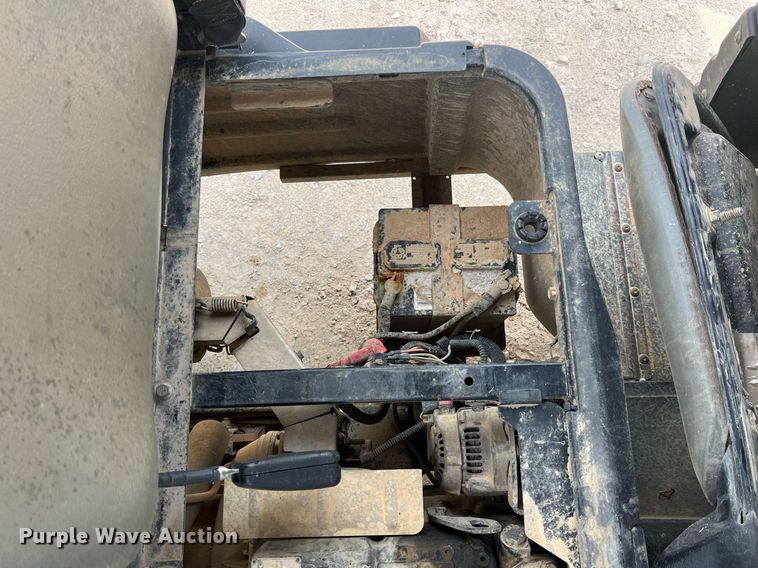 image for item LG9193 2011 Bobcat 3400XL  utility vehicle