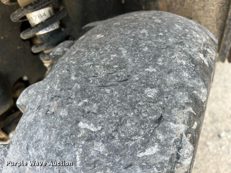 image for item LG9193 2011 Bobcat 3400XL  utility vehicle