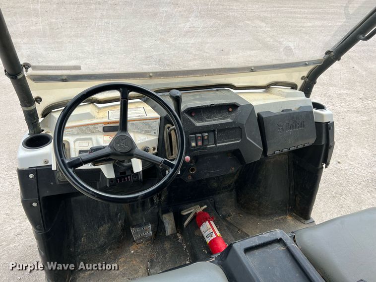 image for item LG9194 2011 Bobcat 3400XL  utility vehicle