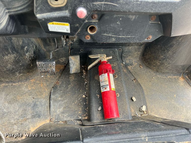 image for item LG9194 2011 Bobcat 3400XL  utility vehicle