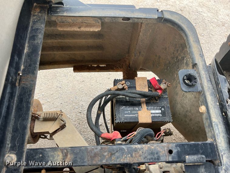 image for item LG9194 2011 Bobcat 3400XL  utility vehicle