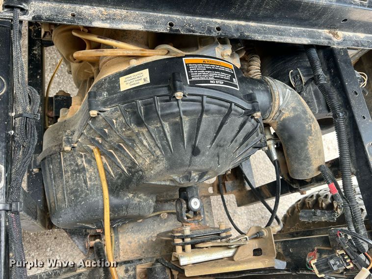 image for item LG9195 2011 Bobcat 3400XL  utility vehicle