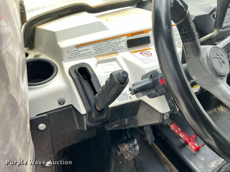 image for item LG9195 2011 Bobcat 3400XL  utility vehicle