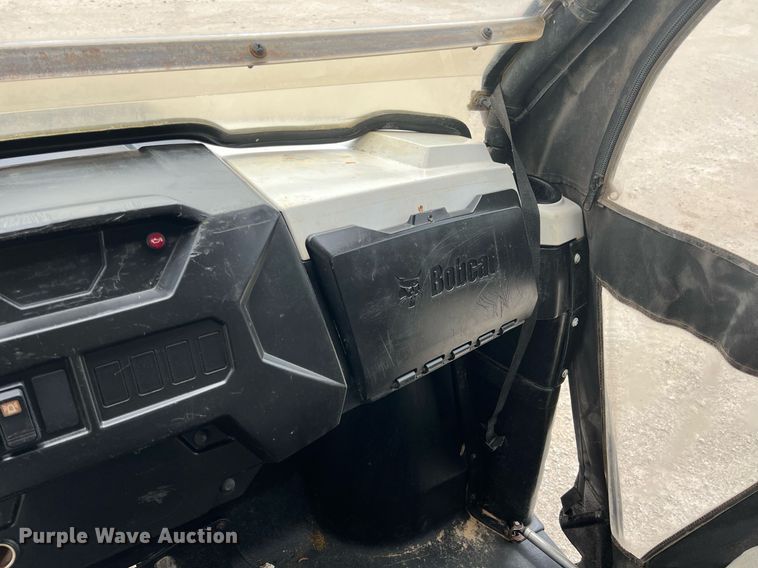 image for item LG9195 2011 Bobcat 3400XL  utility vehicle